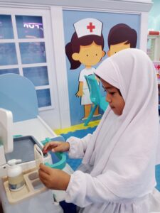 Aisyah Menjadi Dokter